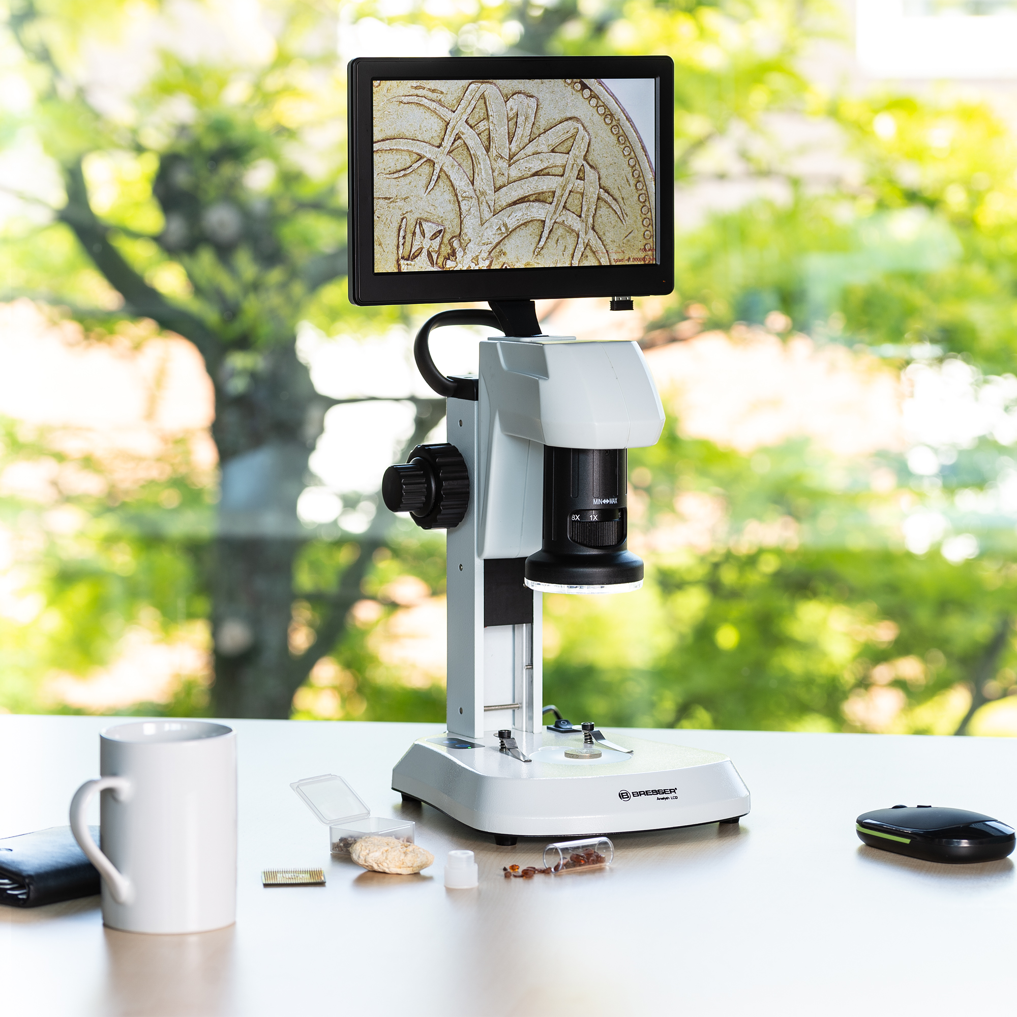 Microscopio LCD BRESSER Analyth